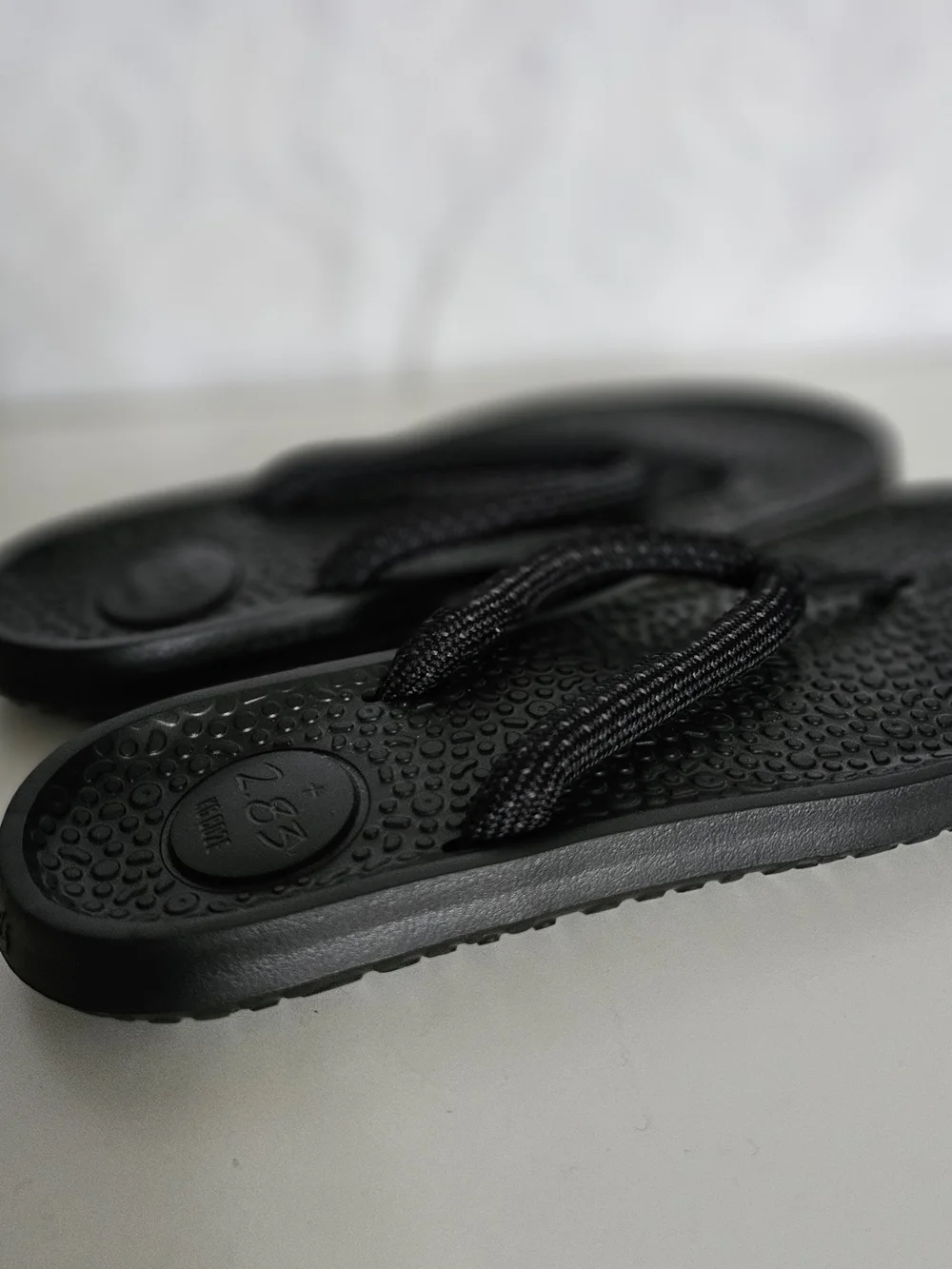 All Birds Men's Black Foam Flip Flop Slippers
